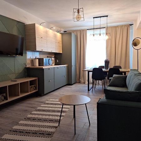 Apartamento Citadel View Targu Neamt Exterior foto